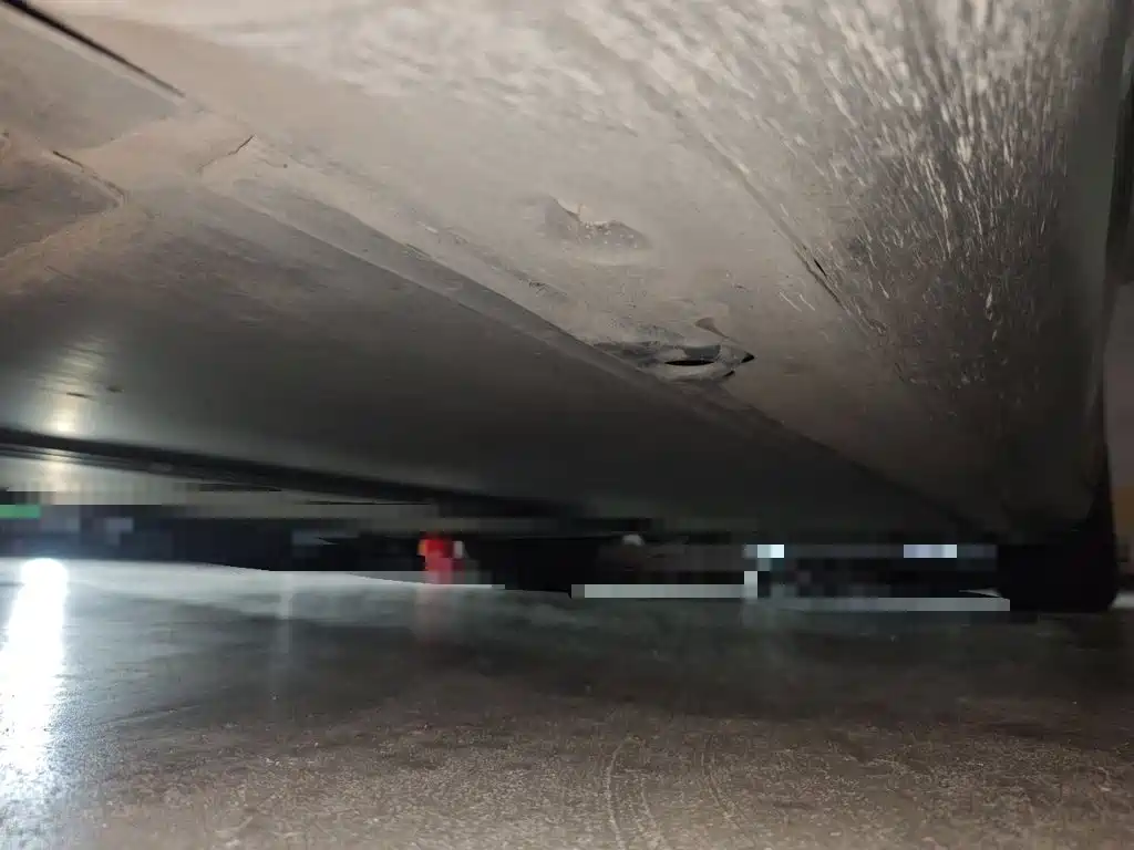 Tesla Model Y — миниатюра 18