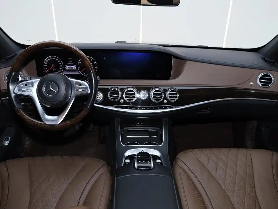 Mercedes-Benz S-Class — миниатюра 5