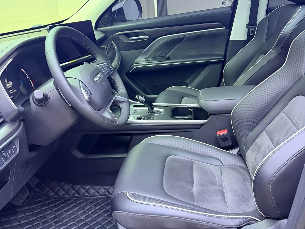 Haval Haval H6 1.5 л 2022 г. Чёрный, пробег 39000 км