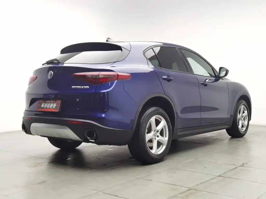 Alfa Romeo Stelvio — миниатюра 2