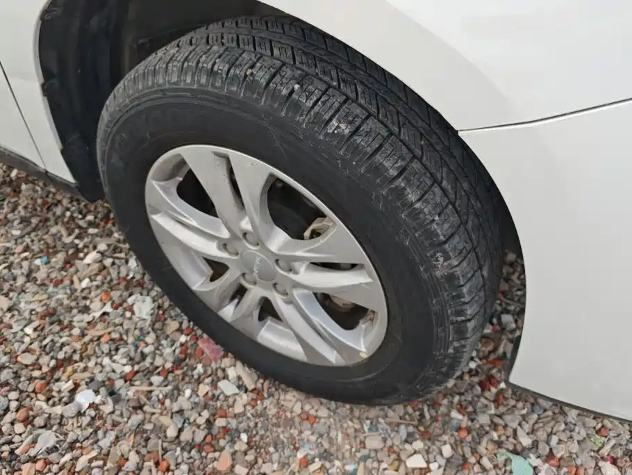 Haval M6 — миниатюра 6