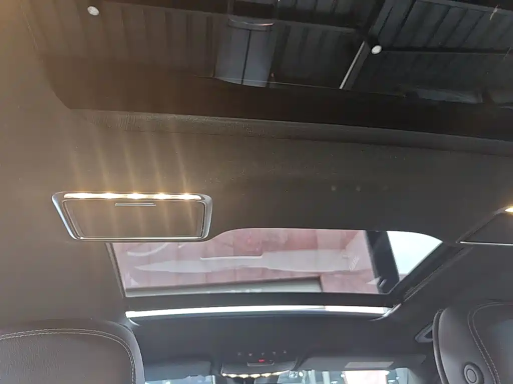Mercedes-Benz GLC — миниатюра 18