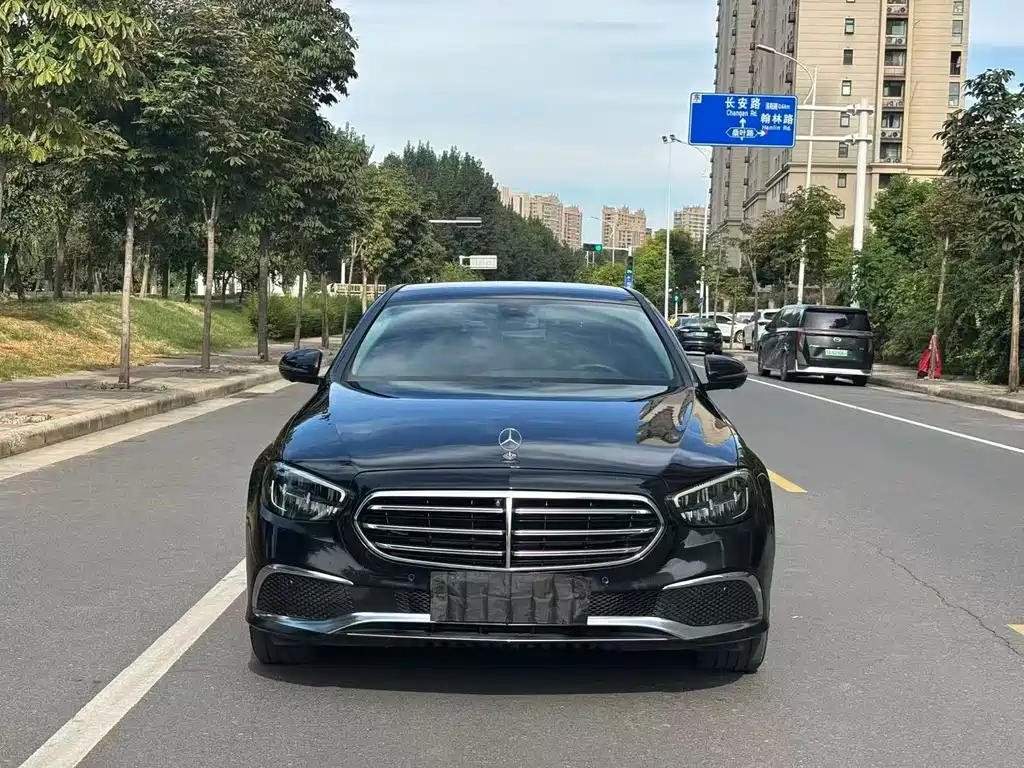 Mercedes-Benz E-Class New Energy — миниатюра 2