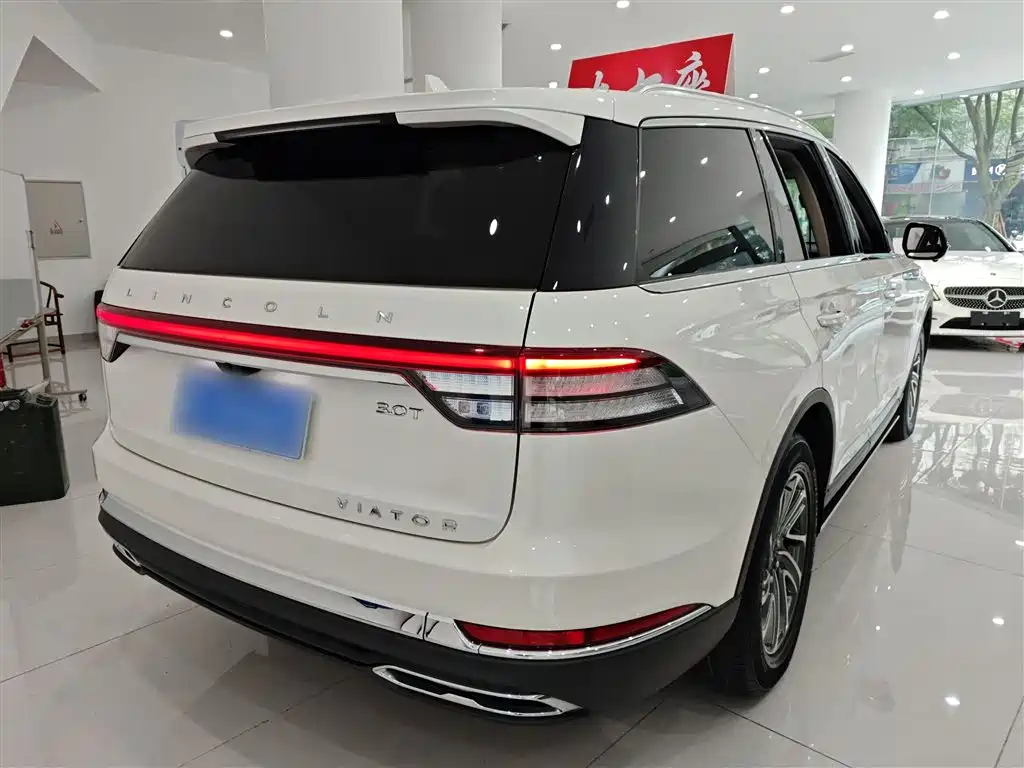 Lincoln Aviator 2022 3.0T V6 Premium