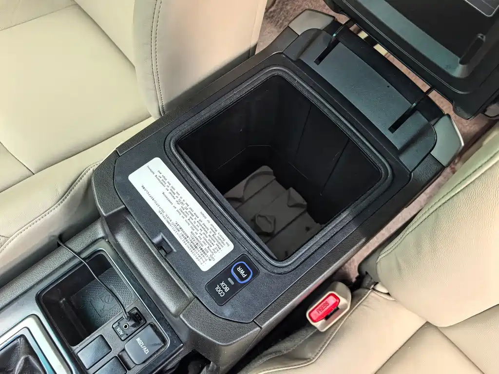 Toyota Prado (Import) — миниатюра 4