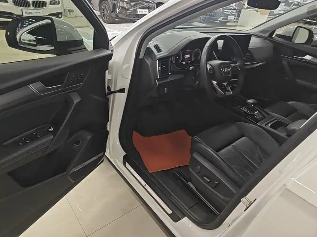 Audi Q5L — миниатюра 16