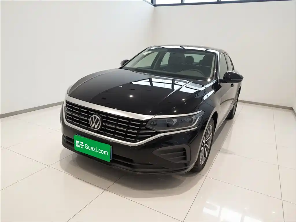 Volkswagen Passat 2024