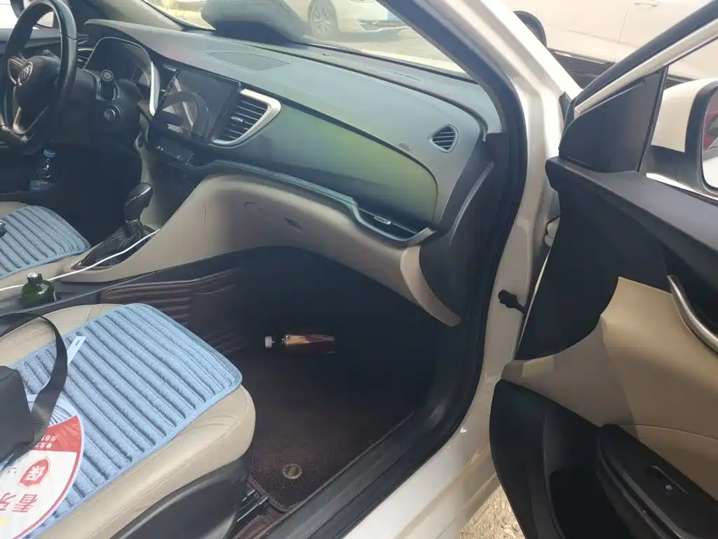 Buick Excelle — миниатюра 19