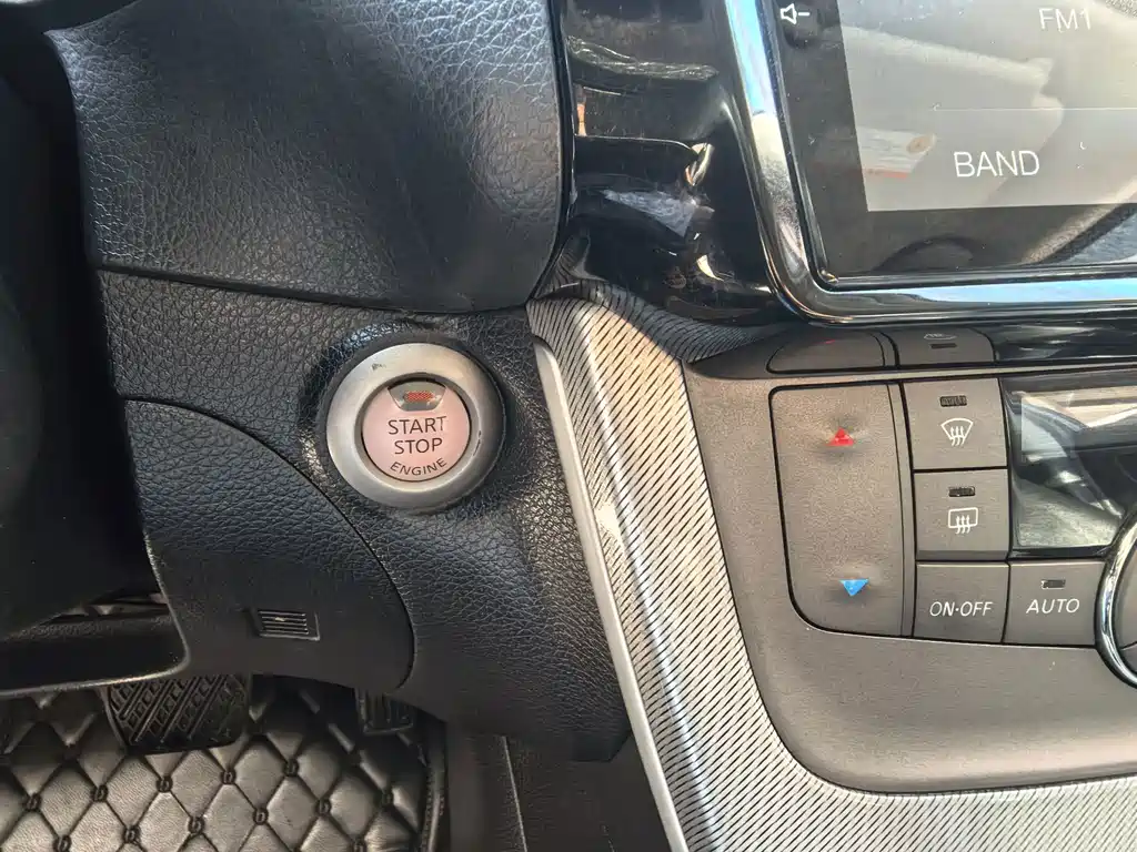 Nissan Sylphy — миниатюра 11