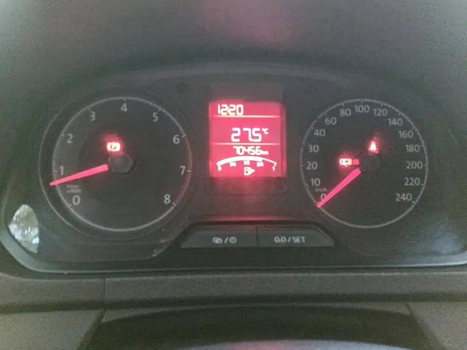 Volkswagen Jetta — миниатюра 14