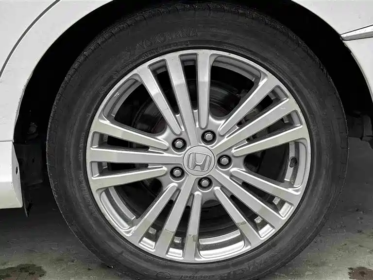 Honda Elysion — миниатюра 14