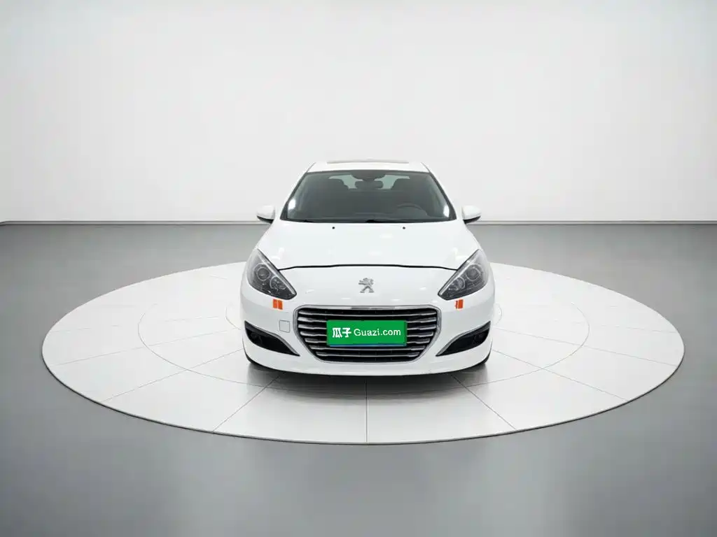 Peugeot 308 — миниатюра 2