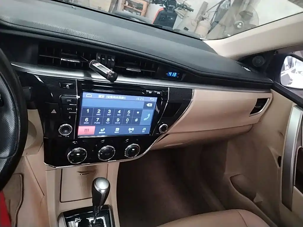 Toyota Corolla — миниатюра 13