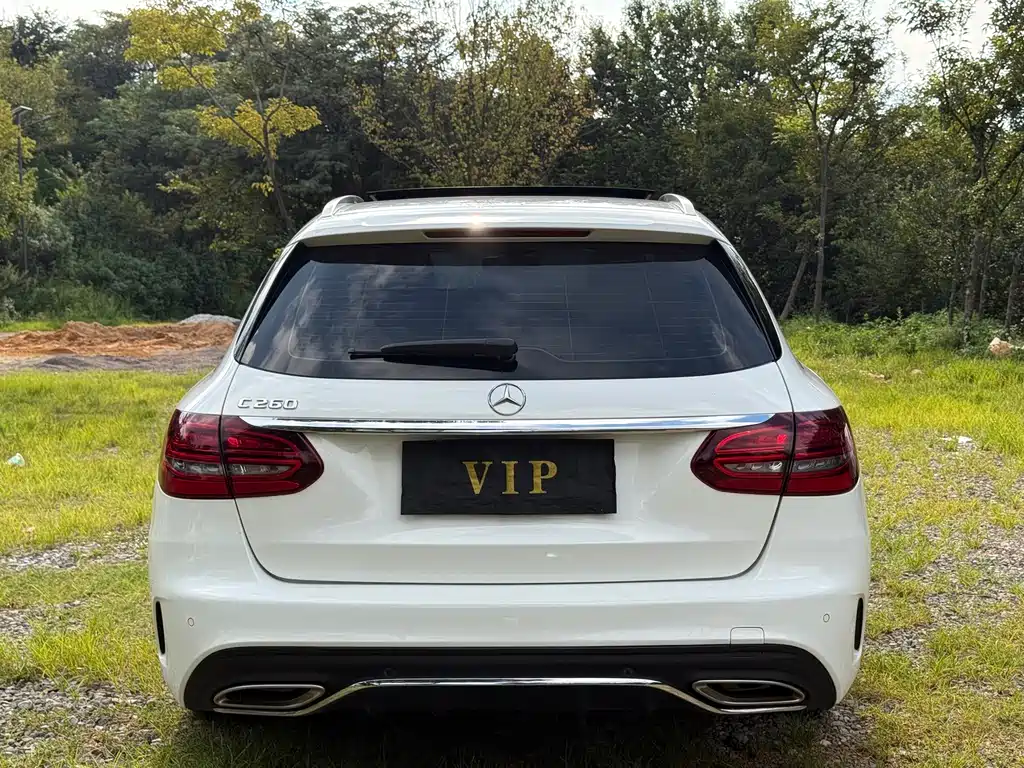 Mercedes-Benz C-Class (Import) — миниатюра 11