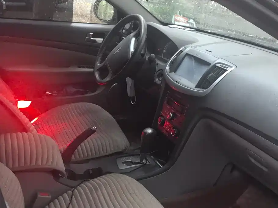 Chevrolet Epica — миниатюра 8