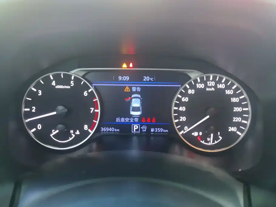 Nissan Teana — миниатюра 14