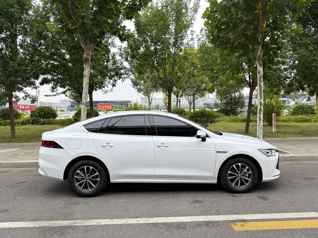 BYD Qin PLUS — миниатюра 6