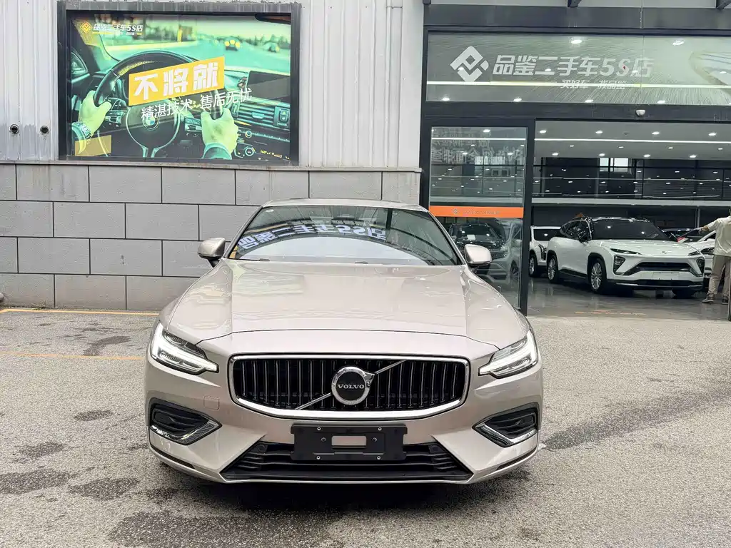 Volvo S60 — миниатюра 8