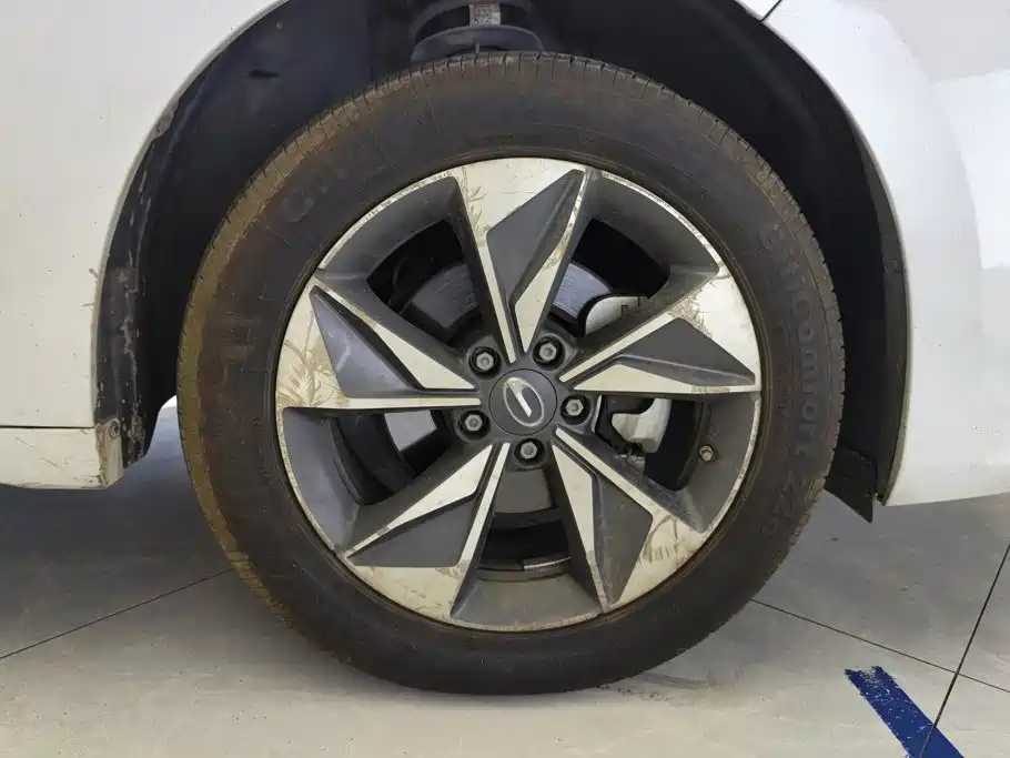 GAC Motor Trumpchi M6 — миниатюра 6
