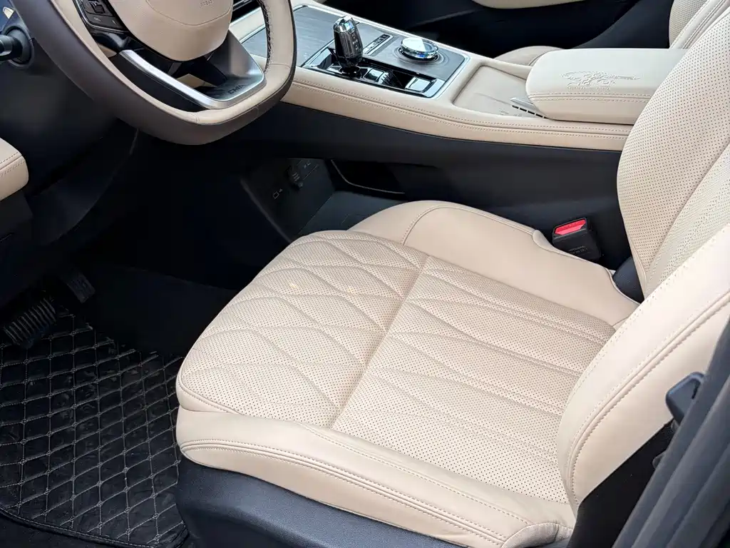 Geely Xingyue L — миниатюра 15