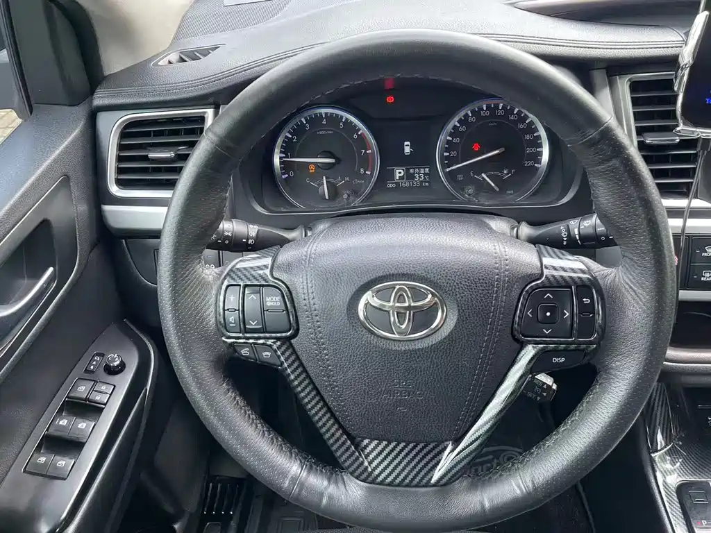 Toyota Highlander — миниатюра 19