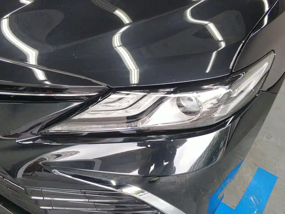 Toyota Camry — миниатюра 5