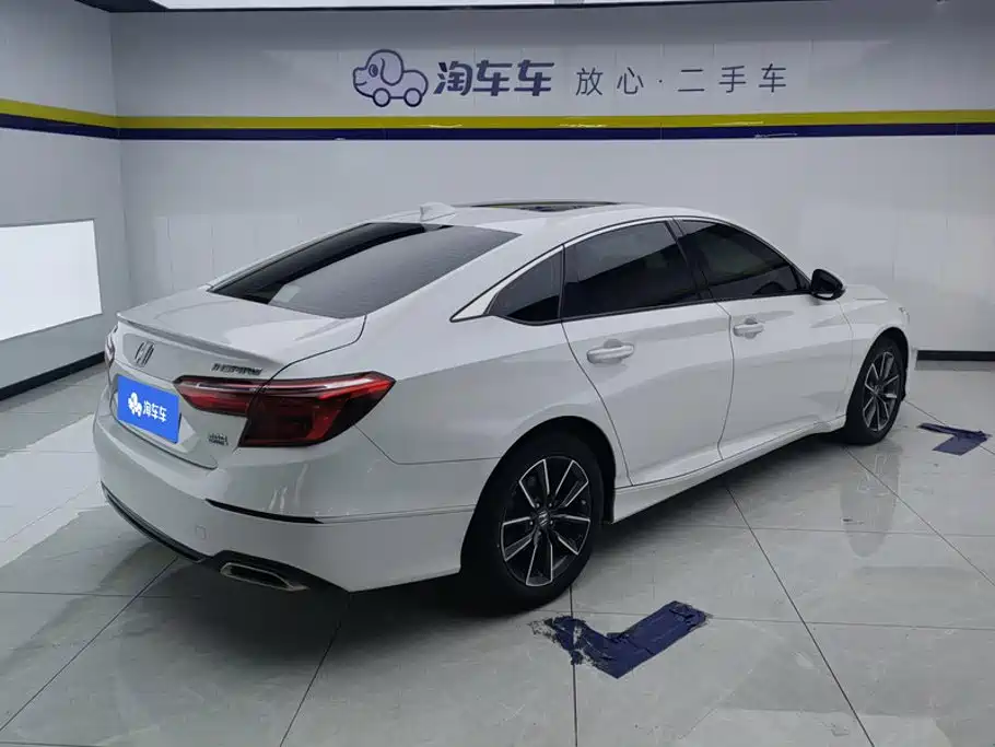 Honda Inspire — миниатюра 3