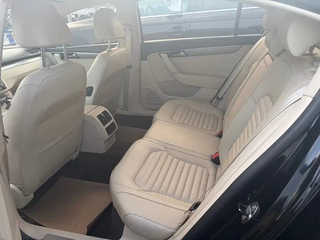 Volkswagen Magotan — миниатюра 8