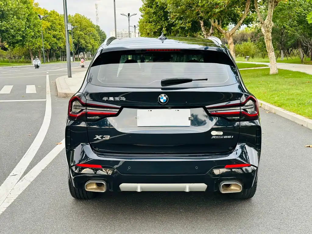 BMW X3 — миниатюра 6