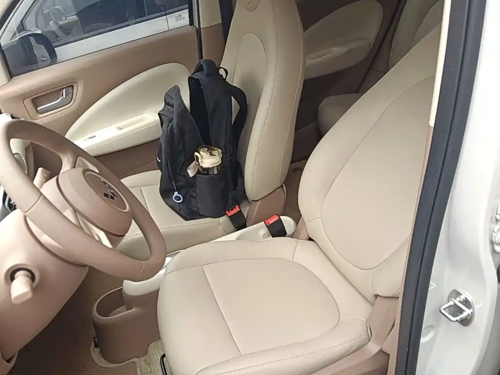 Wuling MINIEV — миниатюра 15