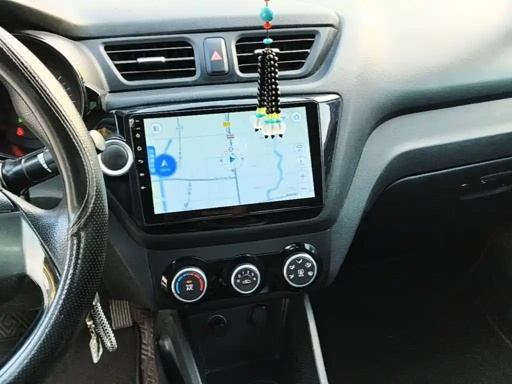 Kia K2 — миниатюра 13