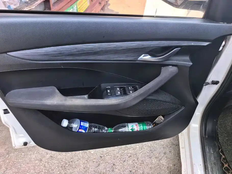 Baojun 360 — миниатюра 7