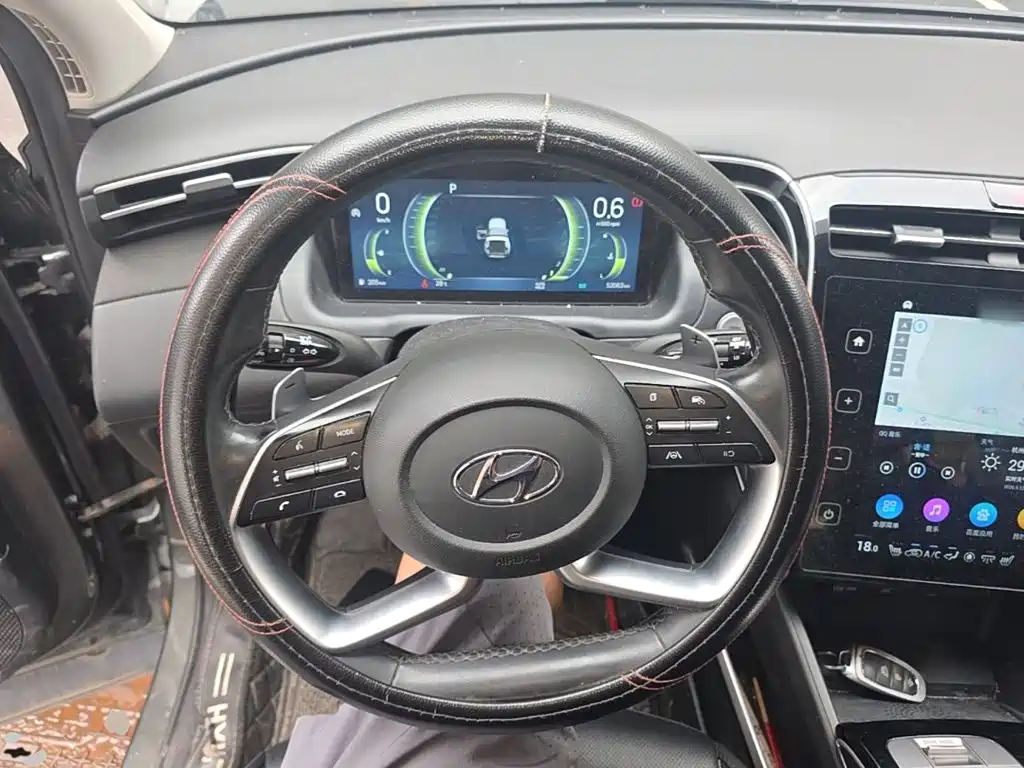 Hyundai Tucson — миниатюра 11