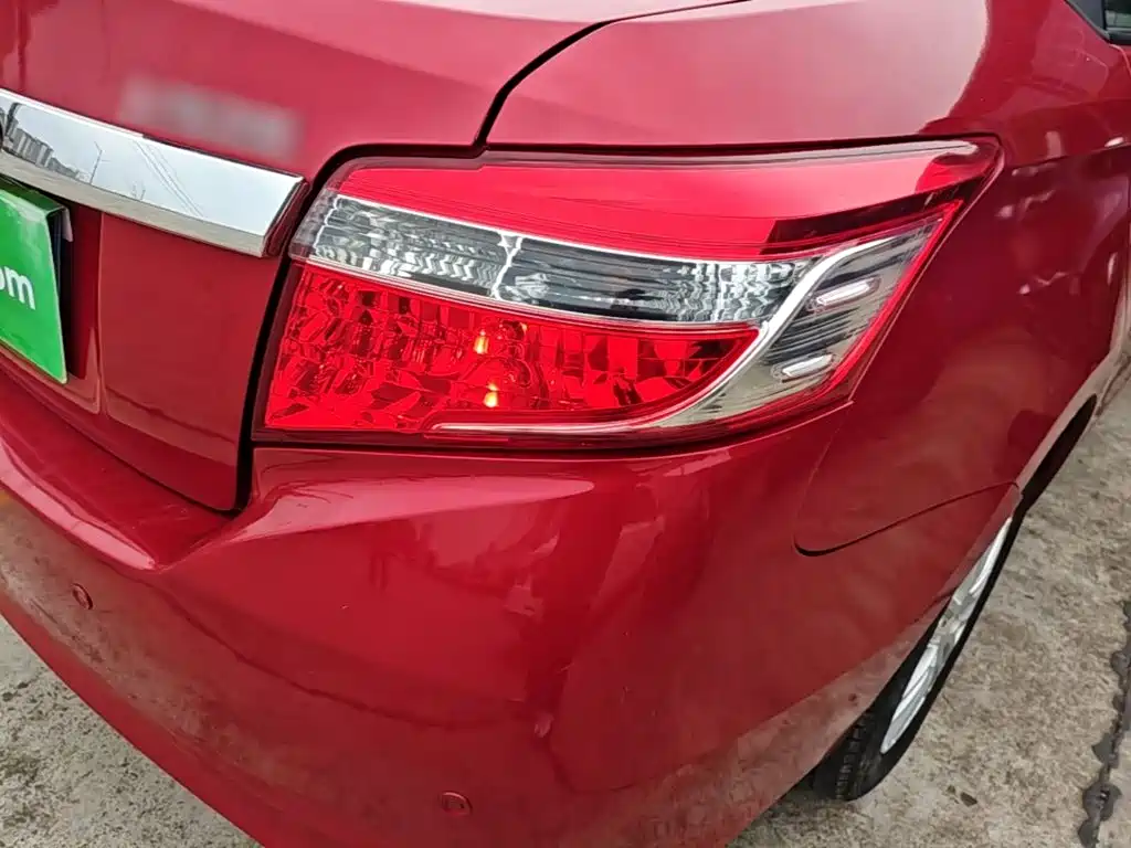 Toyota Vios — миниатюра 8