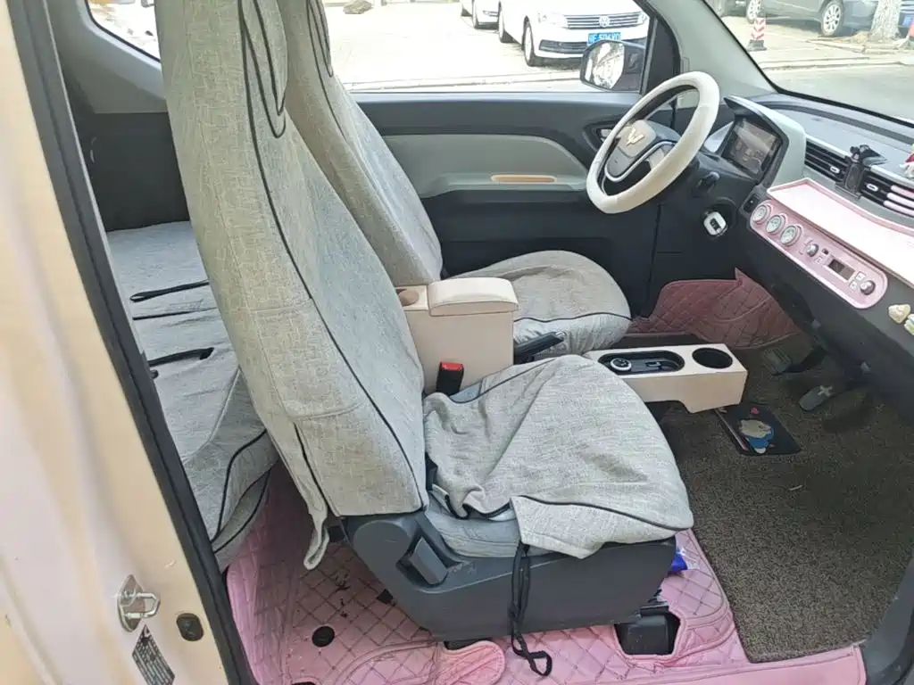 Wuling MINIEV — миниатюра 25