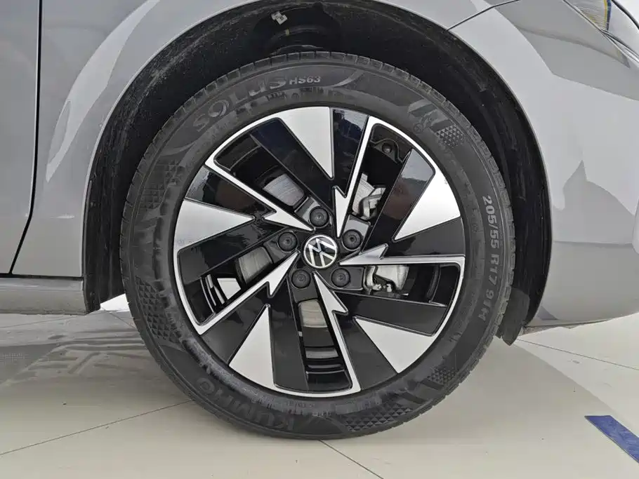 Volkswagen Sagitar — миниатюра 6