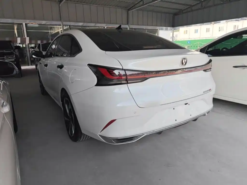 Changan Ruicheng PLUS — миниатюра 5