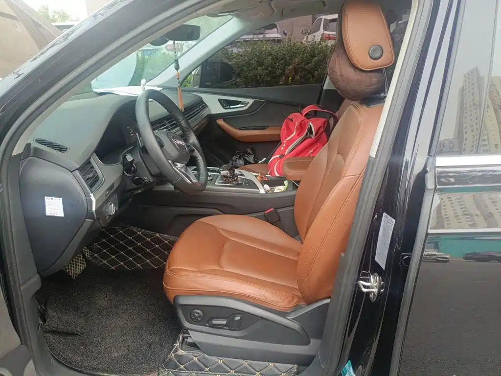 Audi Q7 — миниатюра 16