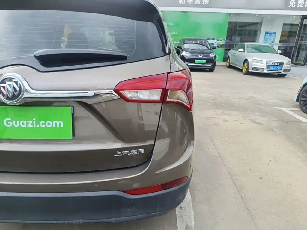 Buick Envision Plus — миниатюра 8