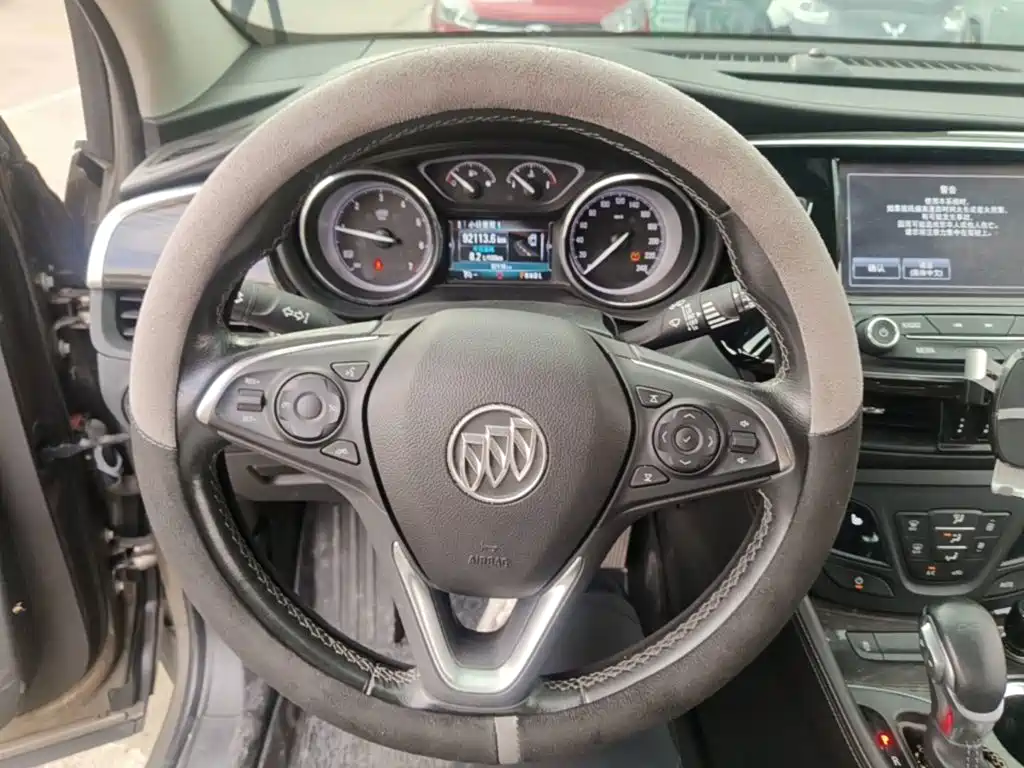 Buick Envision Plus — миниатюра 11