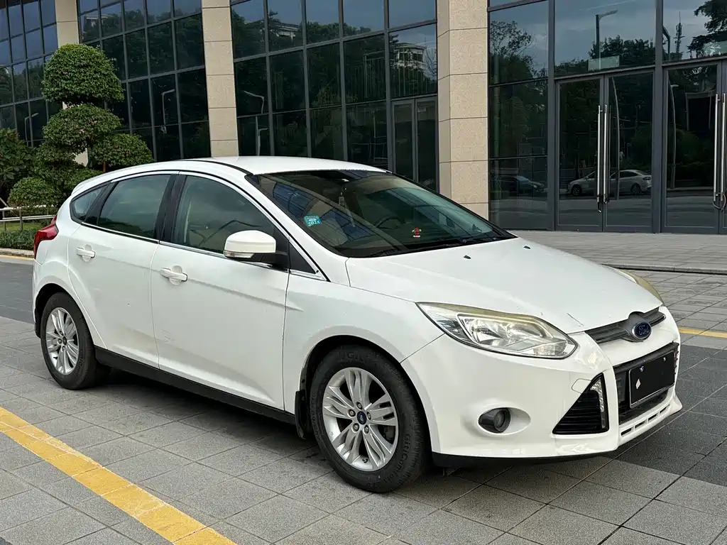Ford Focus — миниатюра 2