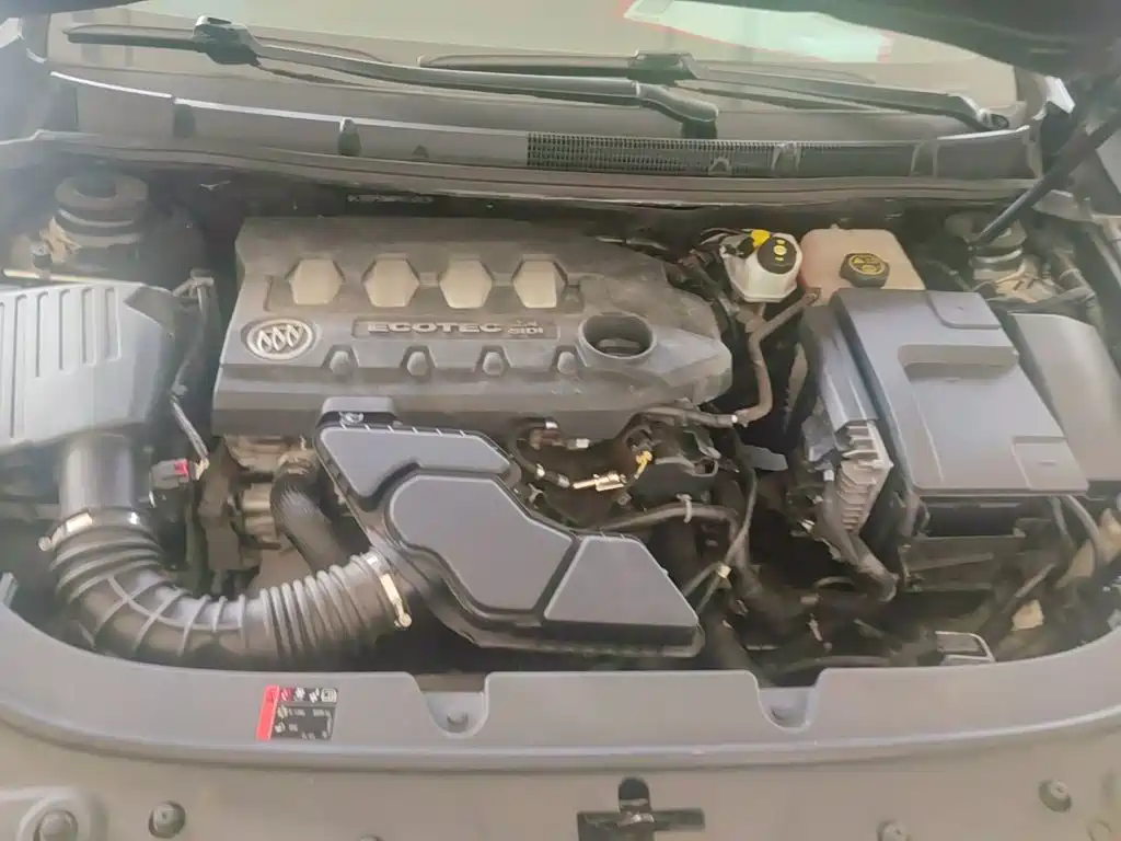 Buick LaCrosse — миниатюра 20
