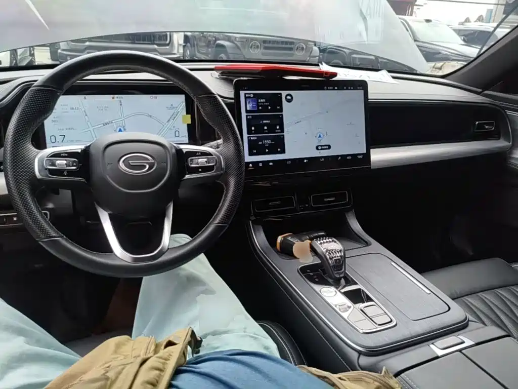 GAC GS8 2022 2.0TGDI Luxury Smart Connect （ мест）