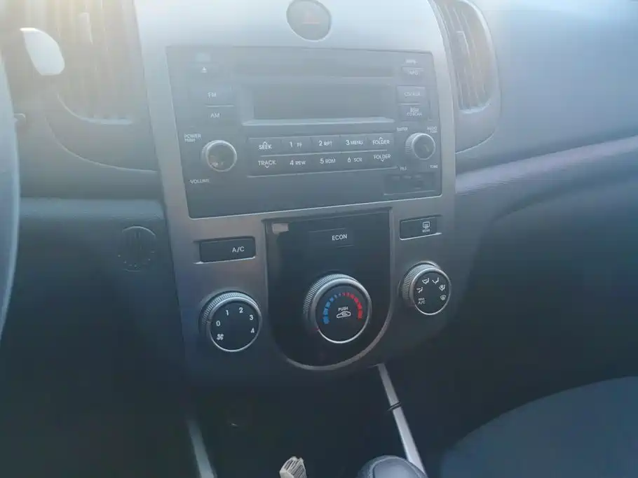 Kia Forte — миниатюра 13