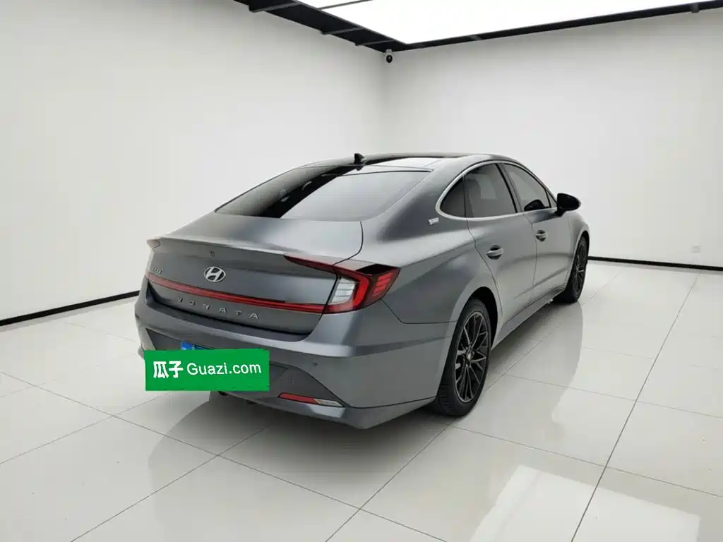 Hyundai Sonata — миниатюра 6