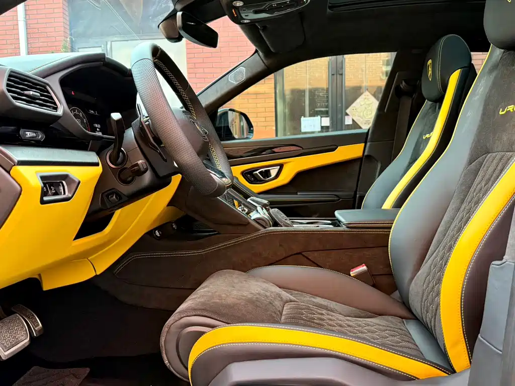 Lamborghini Urus — миниатюра 10