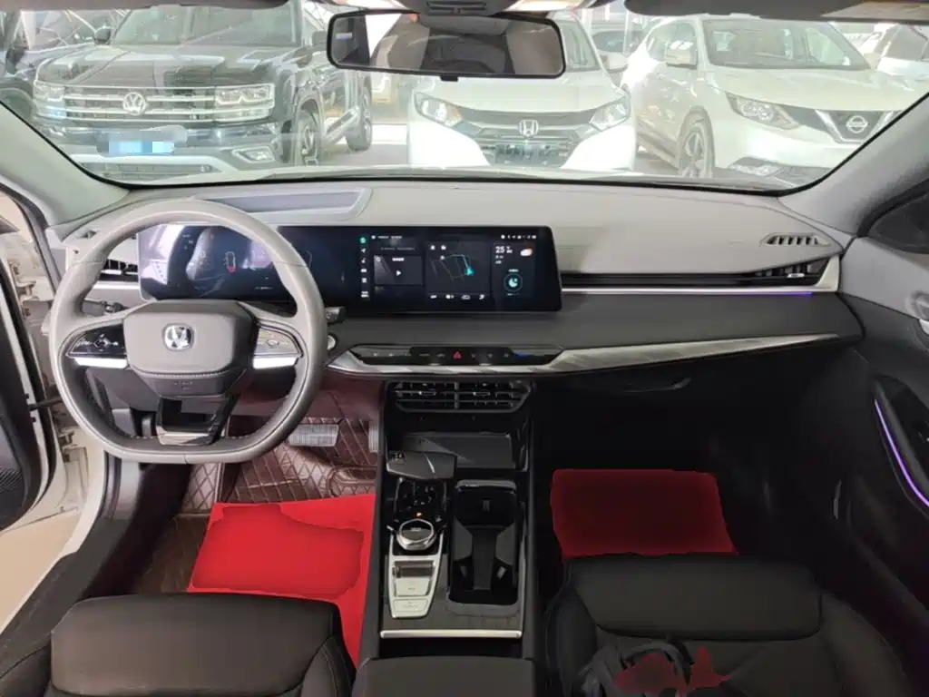 Changan Ruicheng PLUS — миниатюра 10
