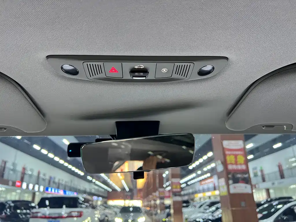 iCAR iCAR 03 — миниатюра 12