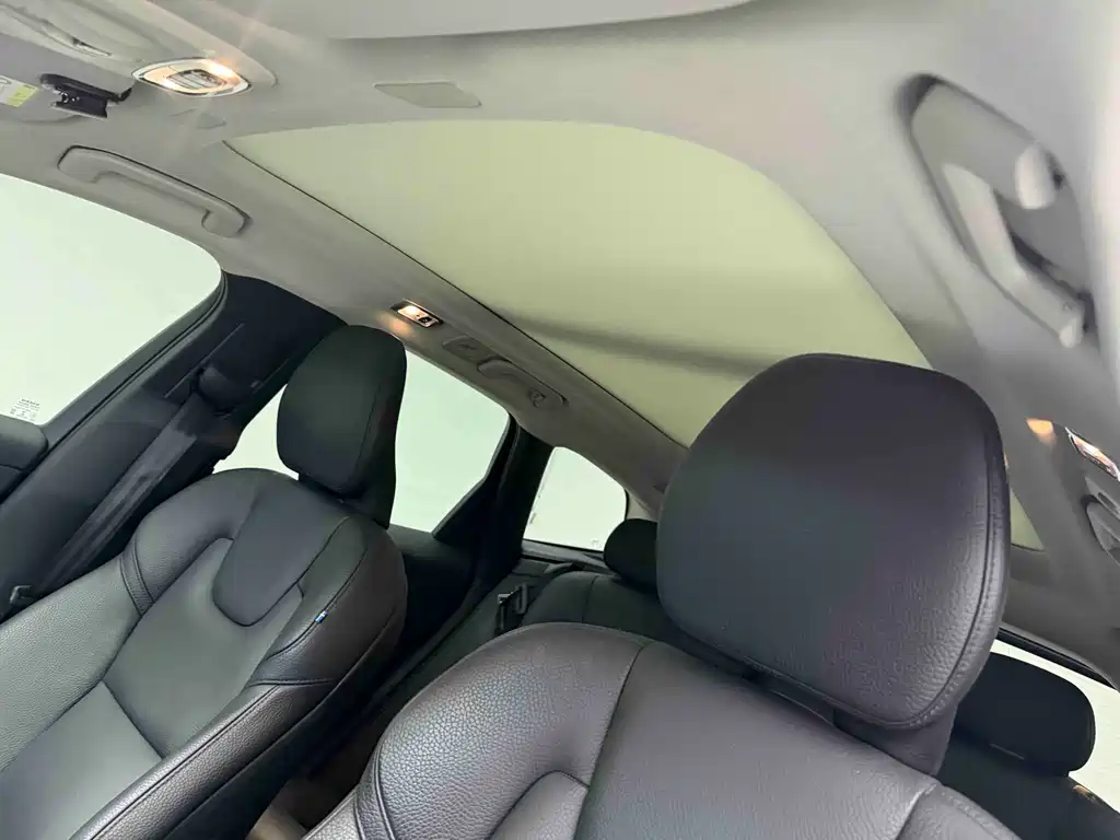 Volvo XC60 2021 T5 Luxury