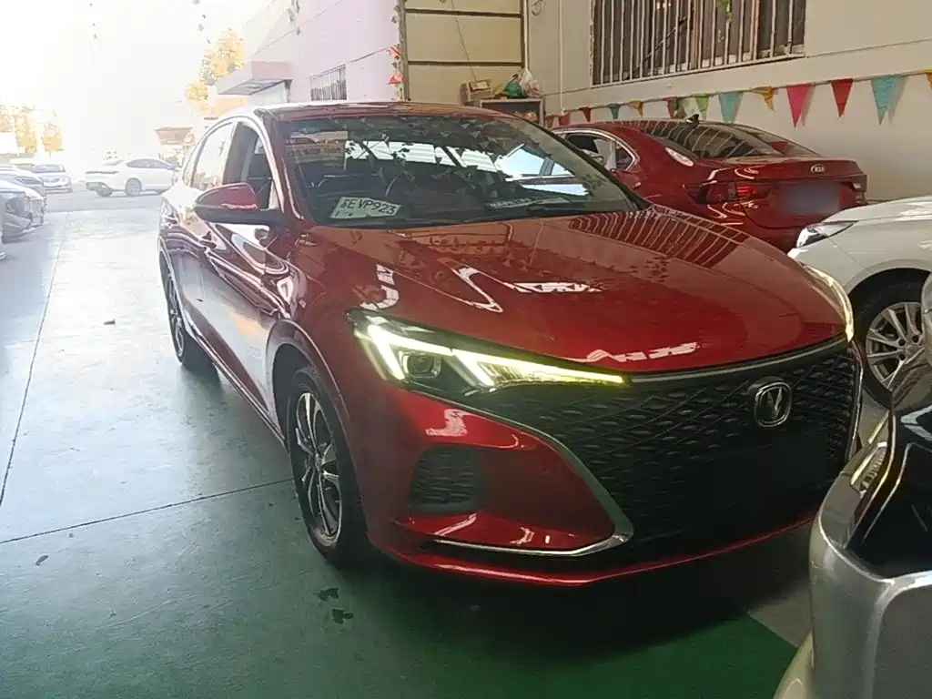Changan Eado — миниатюра 3